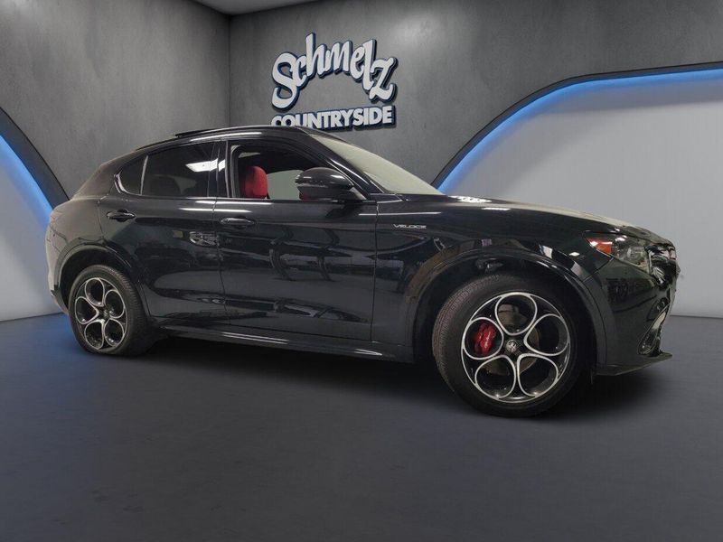Used 2024 Alfa Romeo Stelvio Veloce AWD Premium w/Sunroof/NavImage 3