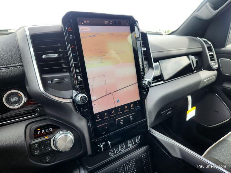 2025 RAM 1500 Laramie Crew Cab 4x4 5