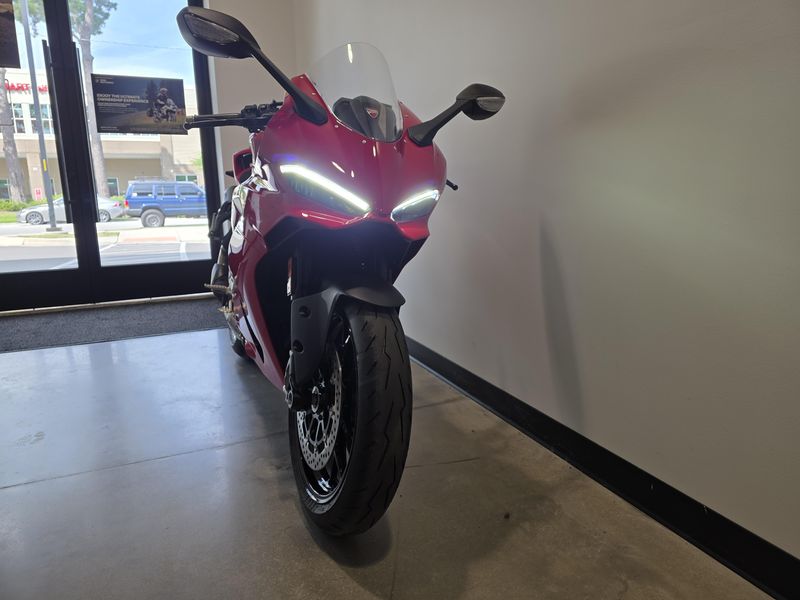 New 2026 Ducati Panigale V2 
