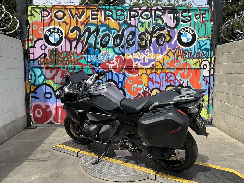 New 2026 BMW R 1300 RT Image 7