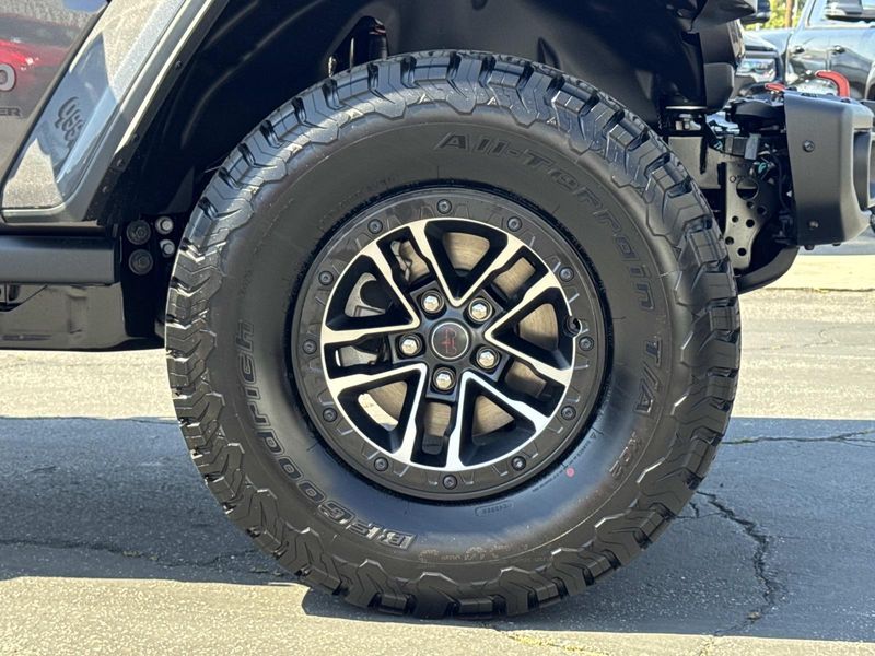 New 2026 Jeep Wrangler 4-door Rubicon X