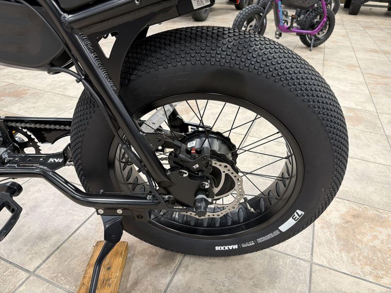 New 2025 Super73 Z MIAMI SE E-BIKE Image 22