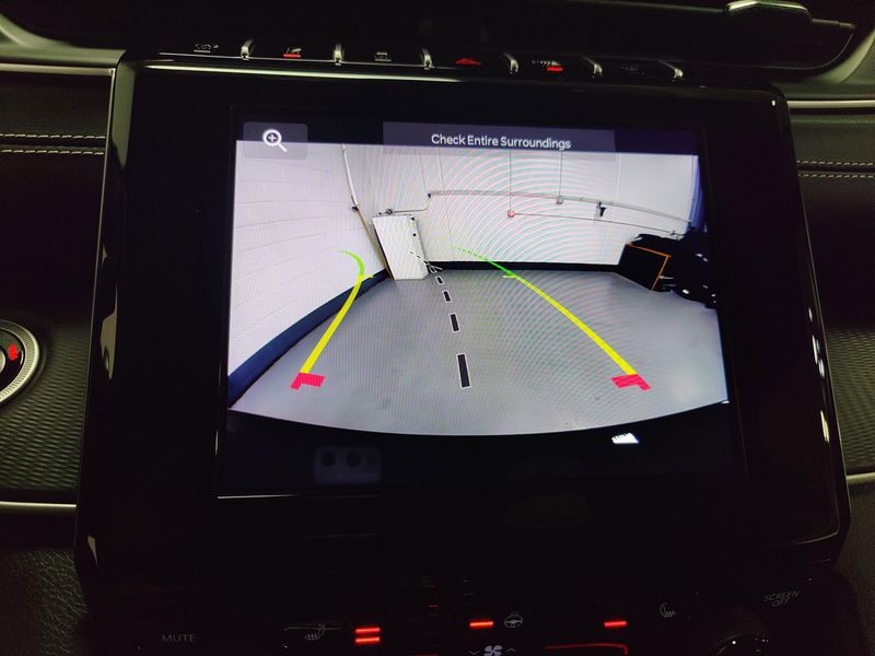 Used 2024 Jeep Grand Cherokee Laredo X Lux Tech V6 4x4Image 21