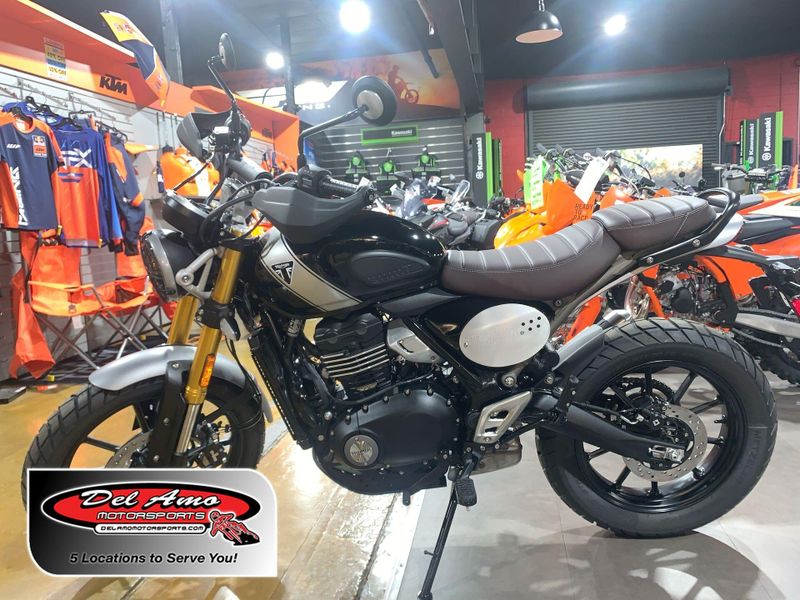 New 2025 Triumph SCRAMBLER 400 X Image 1