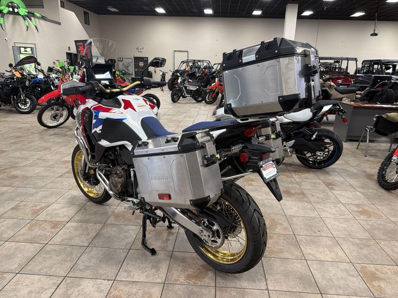 New 2026 Honda AFRICA TWIN ADV SP ES Image 15