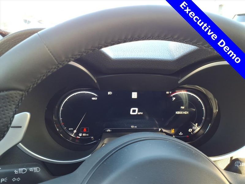 New 2025 Alfa Romeo Stelvio VeloceImage 24