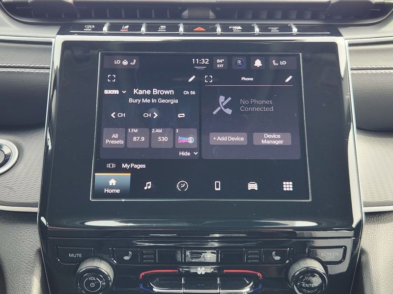 2024 Jeep Grand Cherokee L Laredo 4x4Image 11
