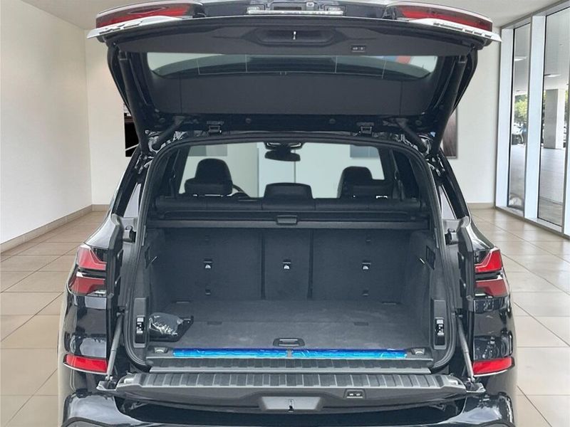2025 BMW X5 xDrive50eImage 15