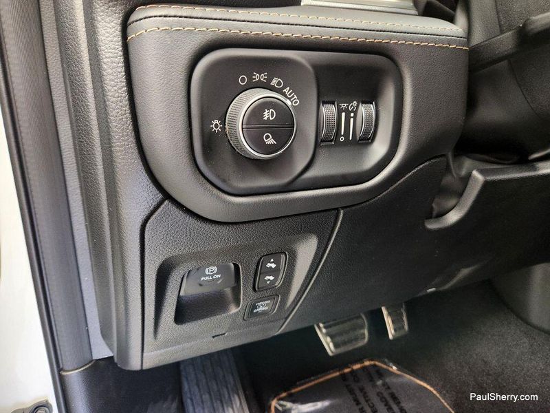 New 2026 RAM 1500 Tungsten Crew Cab 4x4Image 25