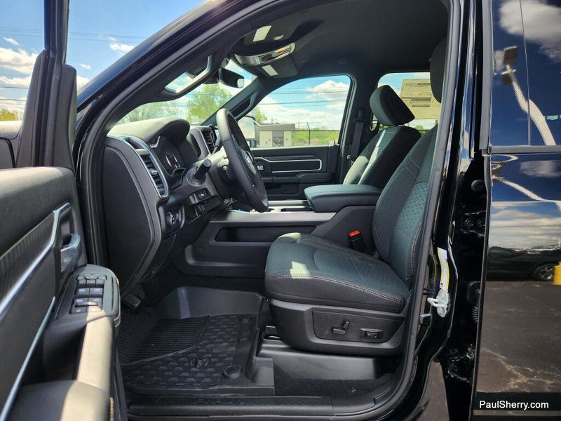 New 2026 RAM 3500 Big Horn Crew Cab 4x4 8' Box