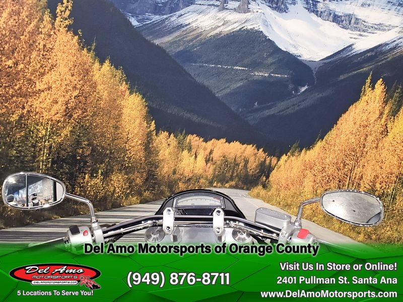 New 2025 Suzuki BOULEVARD M109R Image 8