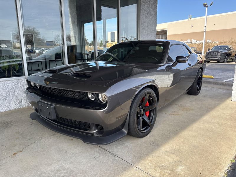 Used 2021 Dodge Challenger SRT HellcatImage 1