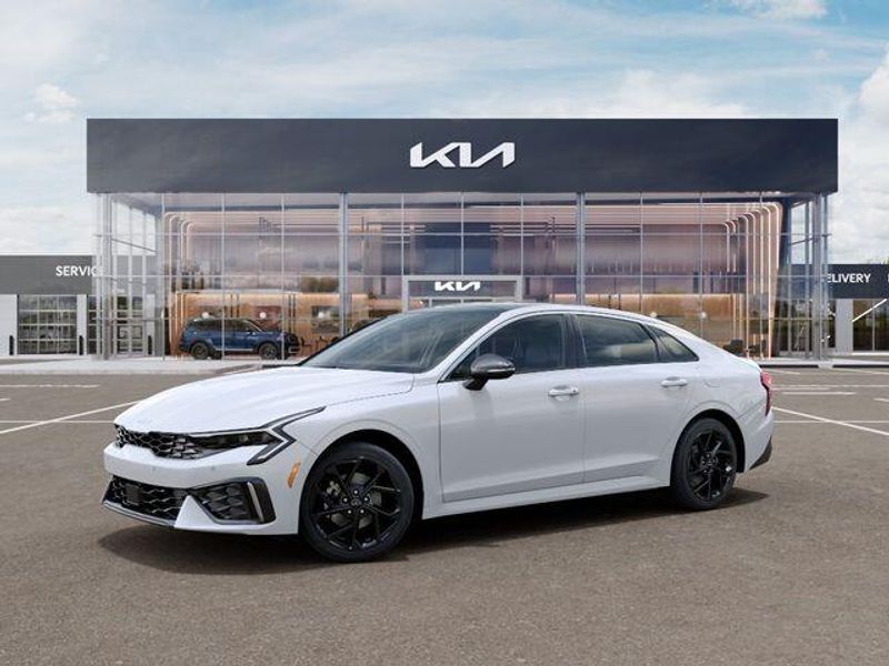 New 2026 Kia K5 GT-LineImage 4
