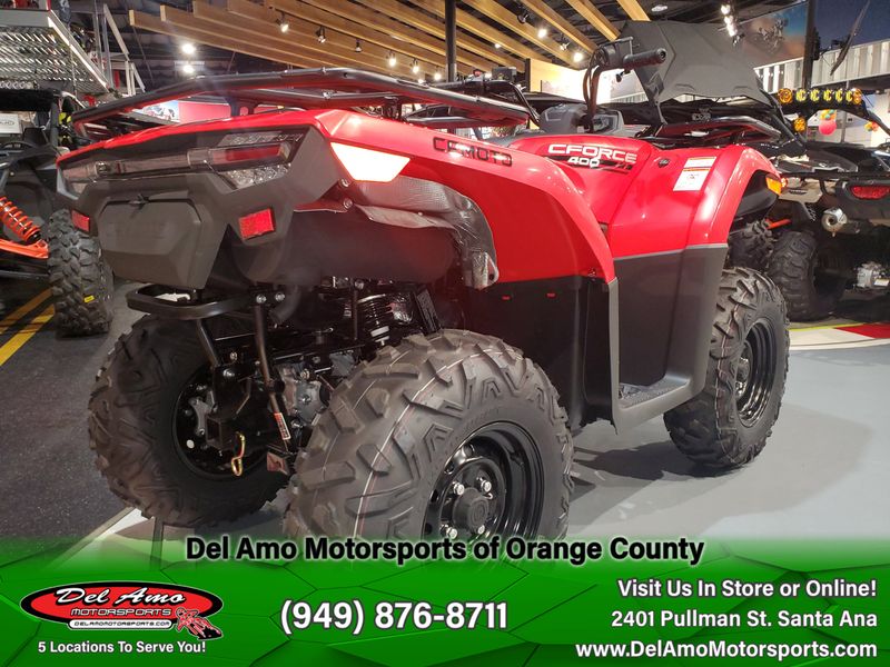 2024 CFMOTO CF400AU-6S  in a ROCKET RED exterior color. Del Amo Motorsports of Orange County (949) 416-2102 delamomotorsports.com 