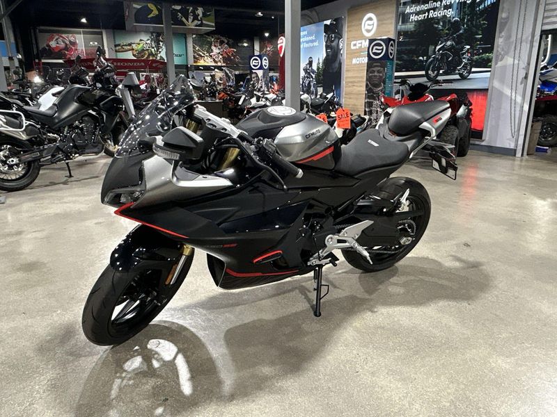 2025 CFMOTO 450SS Image 21