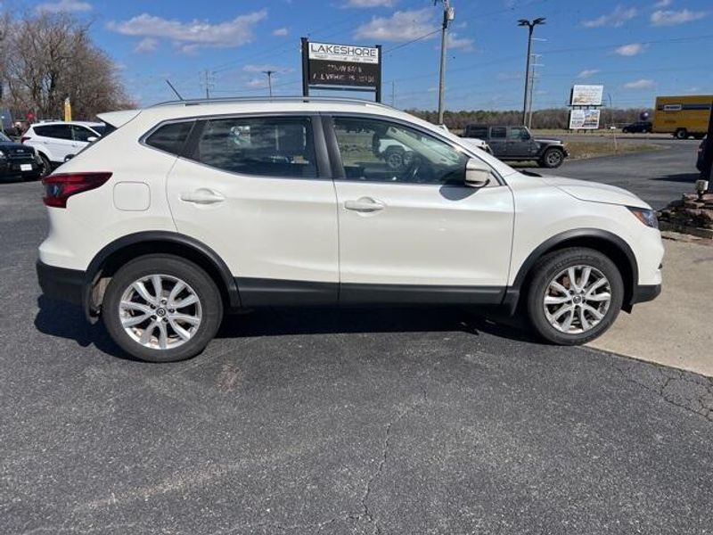 2020 Nissan Rogue Sport SVImage 8