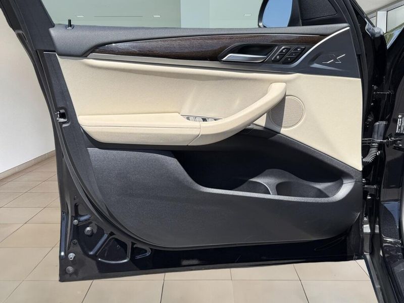 2022 BMW X3 sDrive30iImage 19