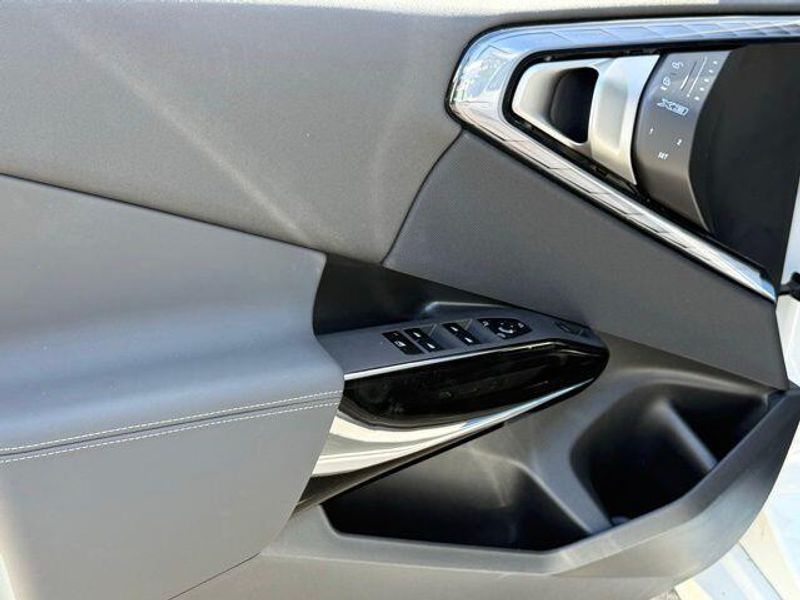 New 2026 BMW X3 30 xDriveImage 15