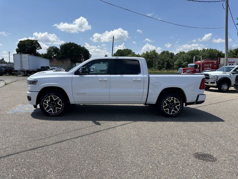 2025 RAM 1500 Laramie Crew Cab 4x4 5