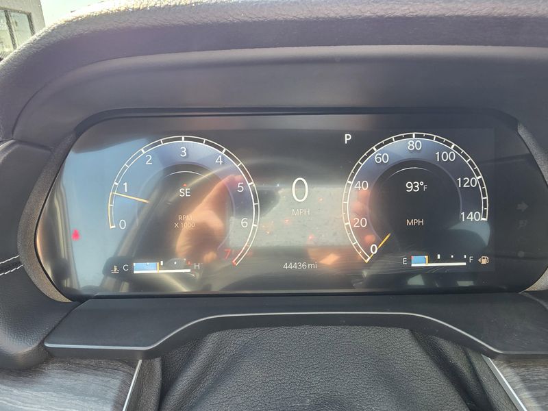 Used 2022 Jeep Grand Cherokee L LimitedImage 23