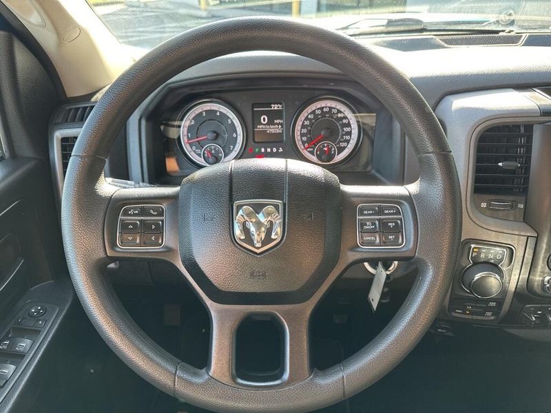 2019 RAM 1500 Classic ExpressImage 29