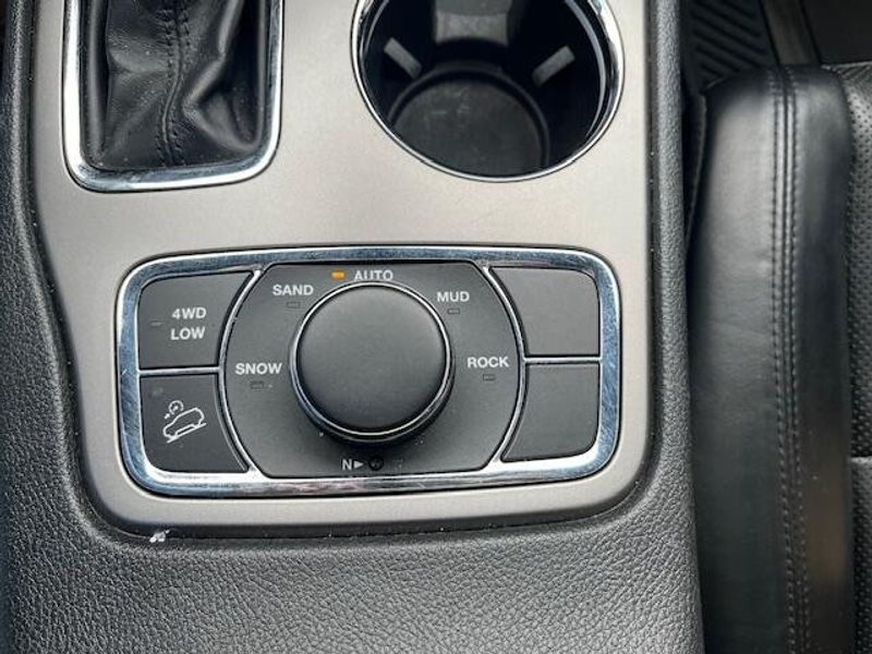 2014 Jeep Grand Cherokee Image 7