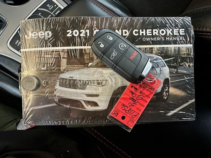 2021 Jeep Grand Cherokee TrailhawkImage 9