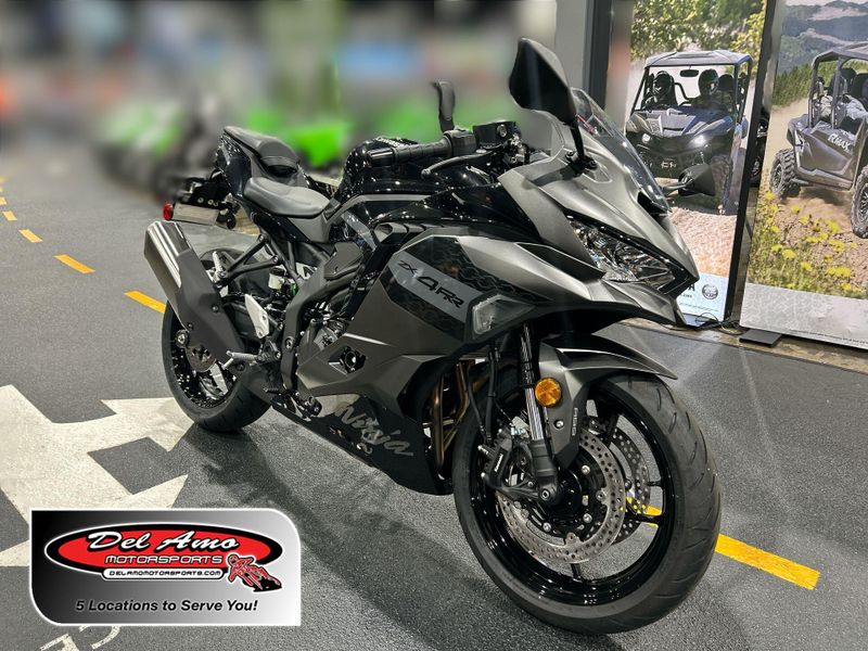 New 2026 Kawasaki NINJA ZX-4RR ABS Image 1