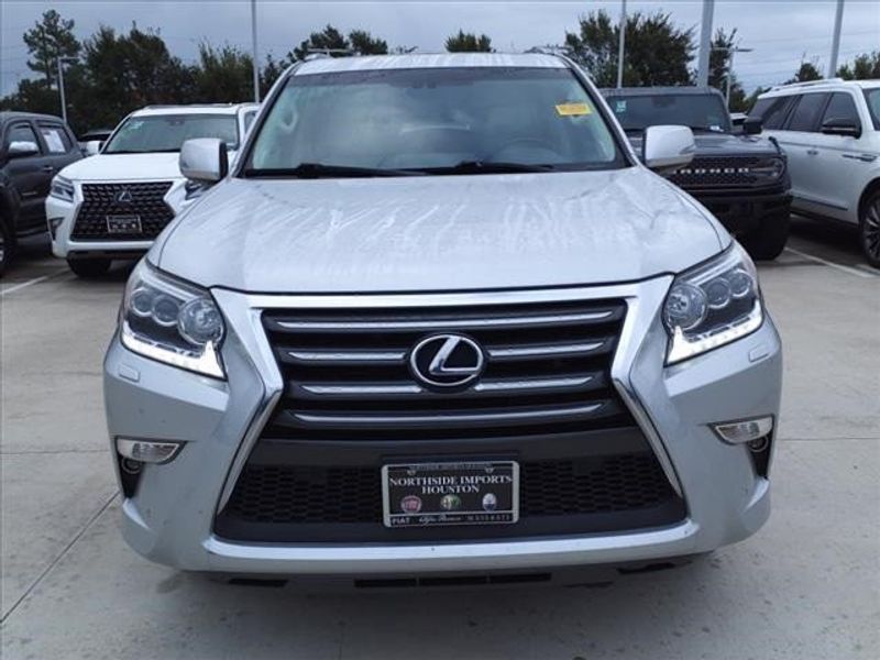 2019 Lexus GX 460Image 12