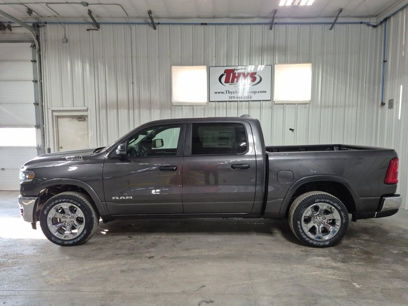 2025 RAM 1500 Big Horn Crew Cab 4x4 5