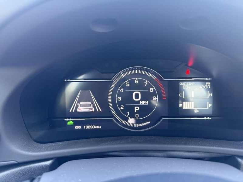 2023 Toyota GR86 Base photo 16