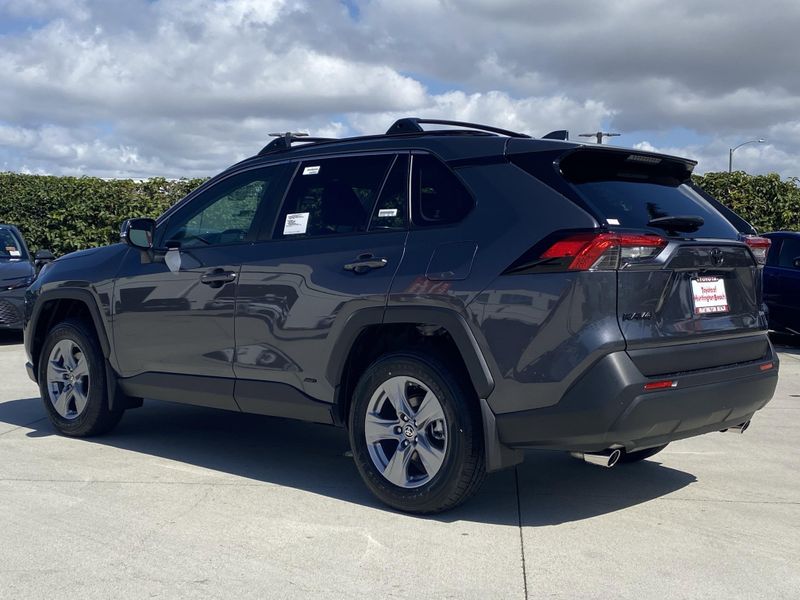 New 2025 Toyota RAV4 Hybrid LEImage 5