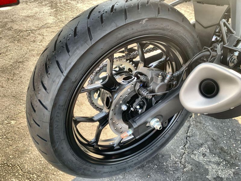 New 2026 Yamaha YZF-R3 ABS Image 16