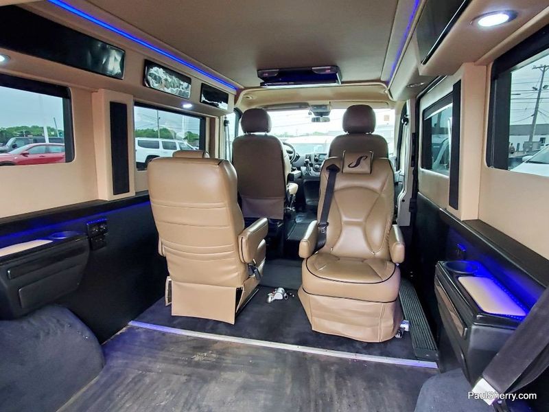 2015 RAM ProMaster 1500 Low RoofImage 24