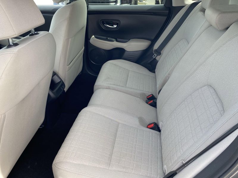 Used 2025 Honda HR-V LXImage 14
