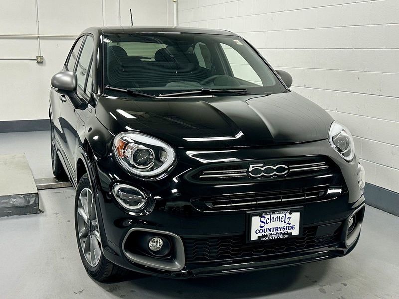 Used 2022 FIAT 500X Sport with VIN ZFBNF3C11NP980074 for sale in Maplewood, Minnesota