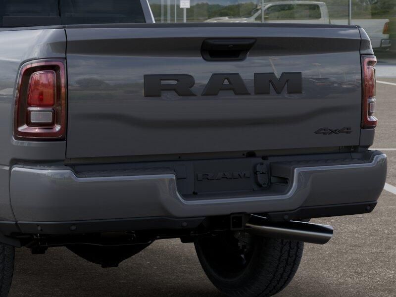 New 2026 RAM 2500 Black Express Crew Cab 4x4 6