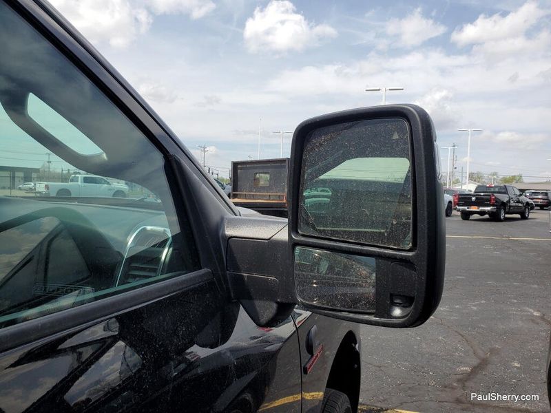 New 2026 RAM 3500 Big Horn Crew Cab 4x4 8' Box