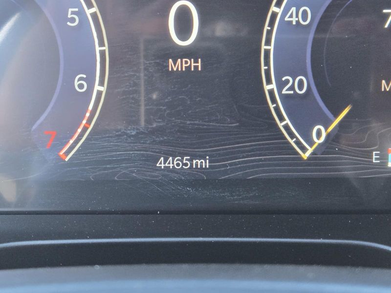 Used 2025 Jeep Grand Cherokee Laredo X 4x2