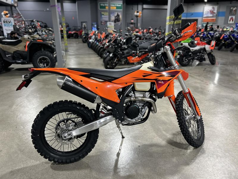 New 2026 KTM 350 EXC-F Image 3