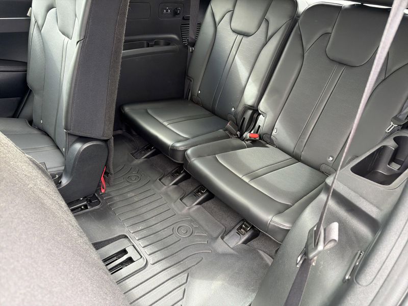 Used 2024 Kia Sorento SImage 19