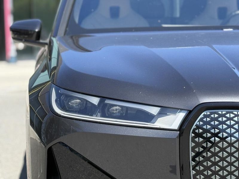 Used 2025 BMW iX xDrive50Image 12