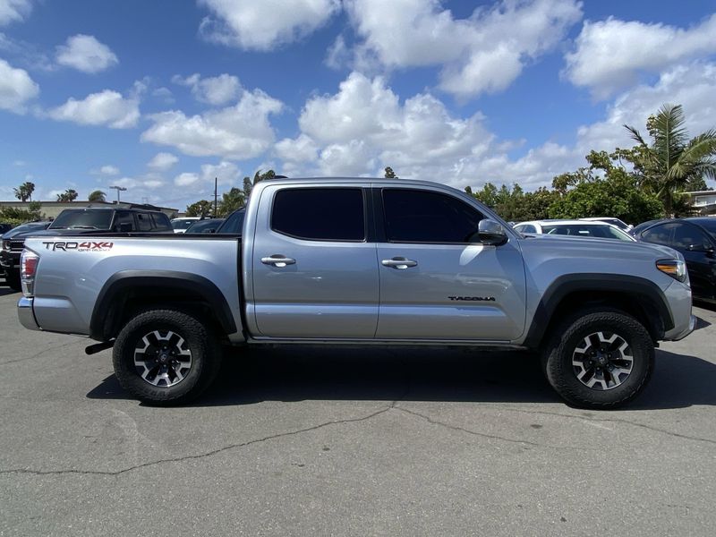 2023 Toyota Tacoma TRD Off-RoadImage 2
