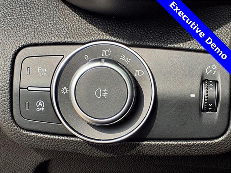 New 2025 Alfa Romeo Giulia VeloceImage 21