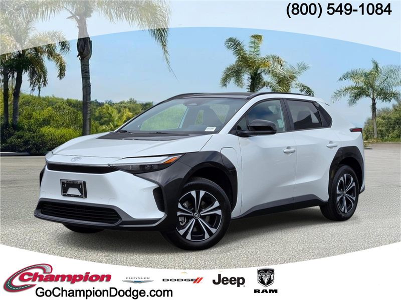 Used 2025 Toyota bZ4X XLE FWD (Natl)
