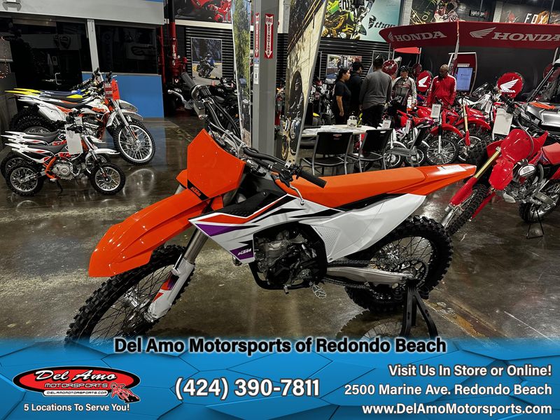 2024 KTM 350 SX-F  in a ORANGE exterior color. Del Amo Motorsports of Redondo Beach (424) 304-1660 delamomotorsports.com 