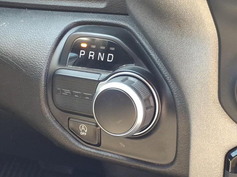 2024 Ram 1500 Tradesman photo 8
