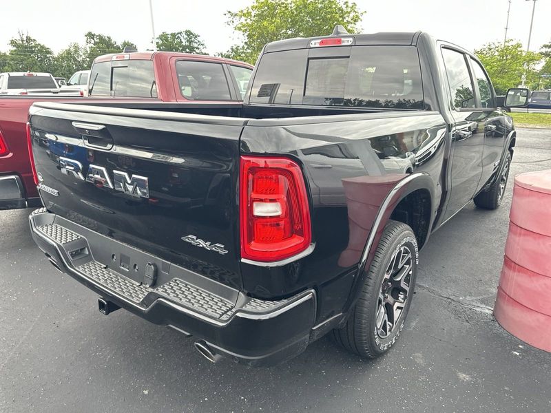 2025 RAM 1500 Laramie Crew Cab 4x4 5