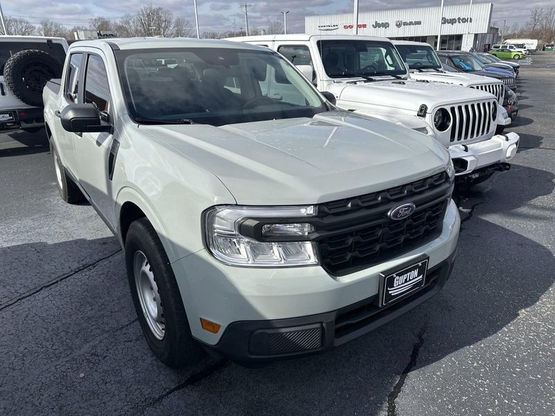 2022 Ford Maverick XLImage 3