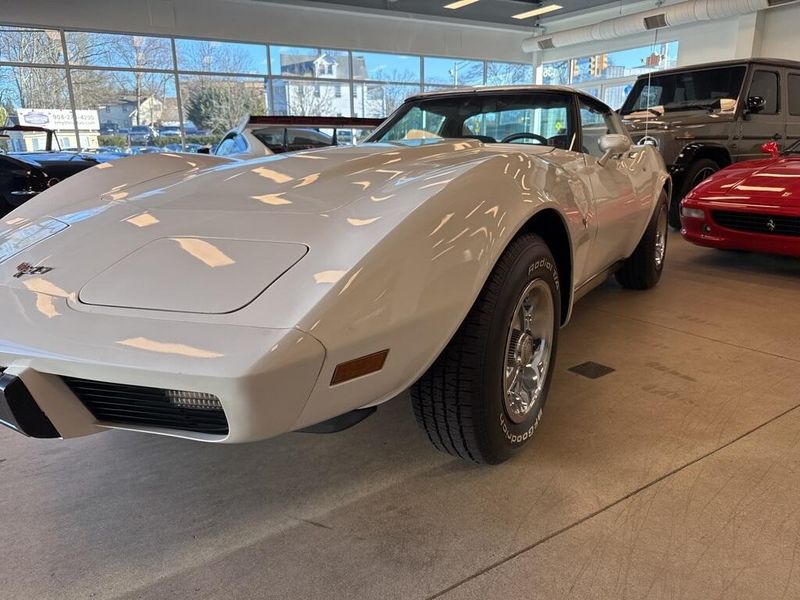 1977 Chevrolet Corvette Image 4